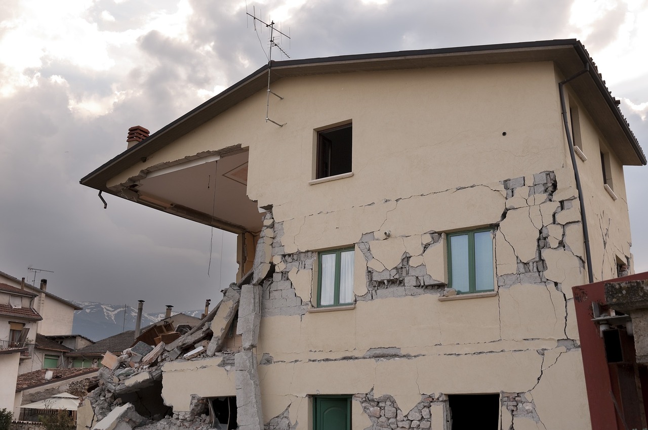 Earthquake Preparedness - Dos and Don'ts
